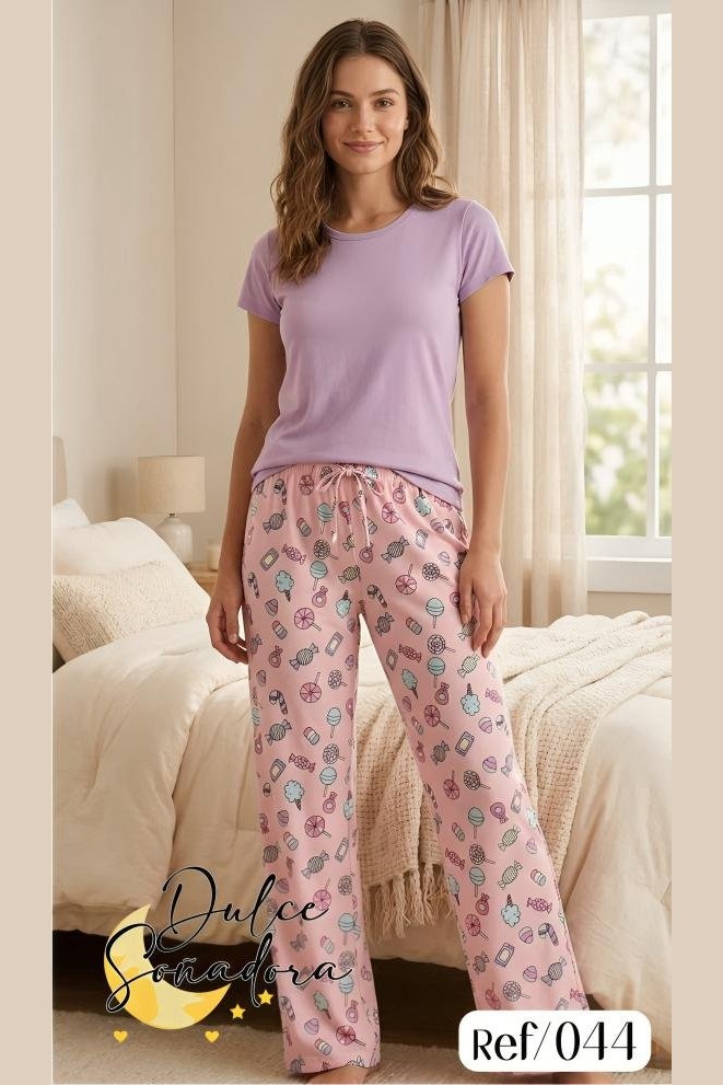 Ref 044 - PANTALON PIEL DE DURAZNO (SUBLIMADO) CON BLUSA MANGA EN PIEL DE DURAZNO UNICOLOR