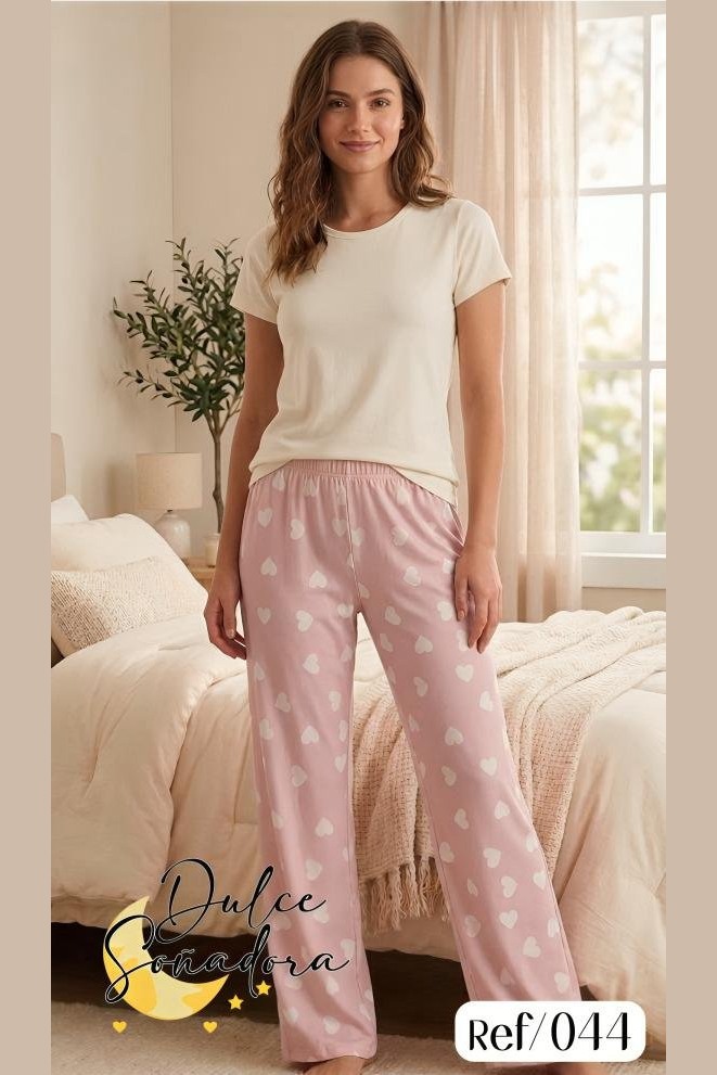 Ref 044 - PANTALON PIEL DE DURAZNO (SUBLIMADO) CON BLUSA MANGA EN PIEL DE DURAZNO UNICOLOR